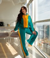 Яркий спортивный костюм  SD-011A500