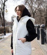 Теплая женская жилетка OZM-701A400