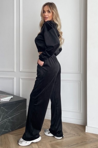 Велюровый женский спортивный костюм DM-629A590 Велюровый женский спортивный костюм DM-629A590