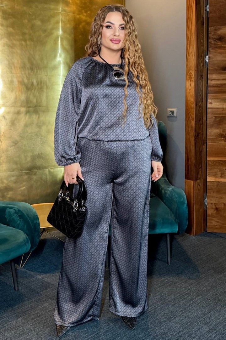 Шелковый костюм BEL-777A24