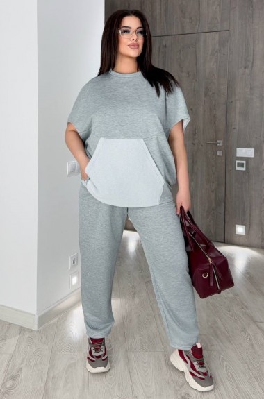 Костюм в спортивном стиле VAI-454A17 Костюм в спортивном стиле VAI-454A17