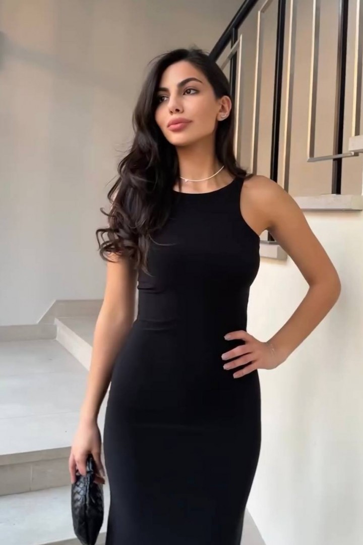 Облягаюча сукня KBE-0266A350