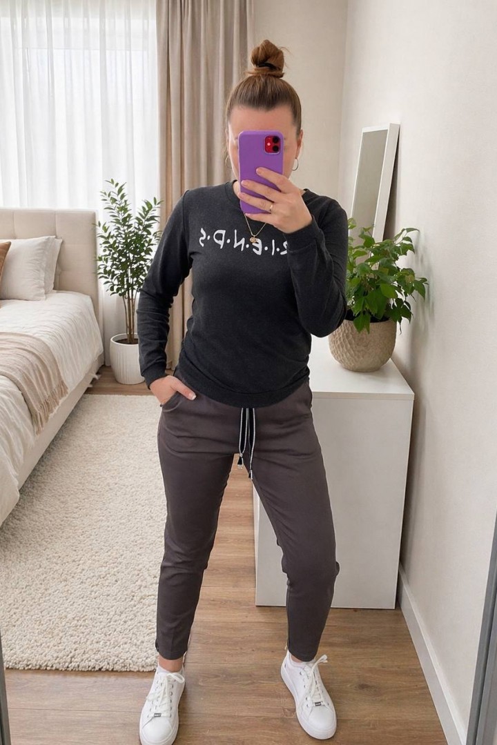 Джинсы МОМ SAL-557A520