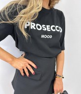 Стильная футболка с надписью MUS-024A320