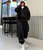 Женский спортивный костюм с широкими штанами IMMA-414A650