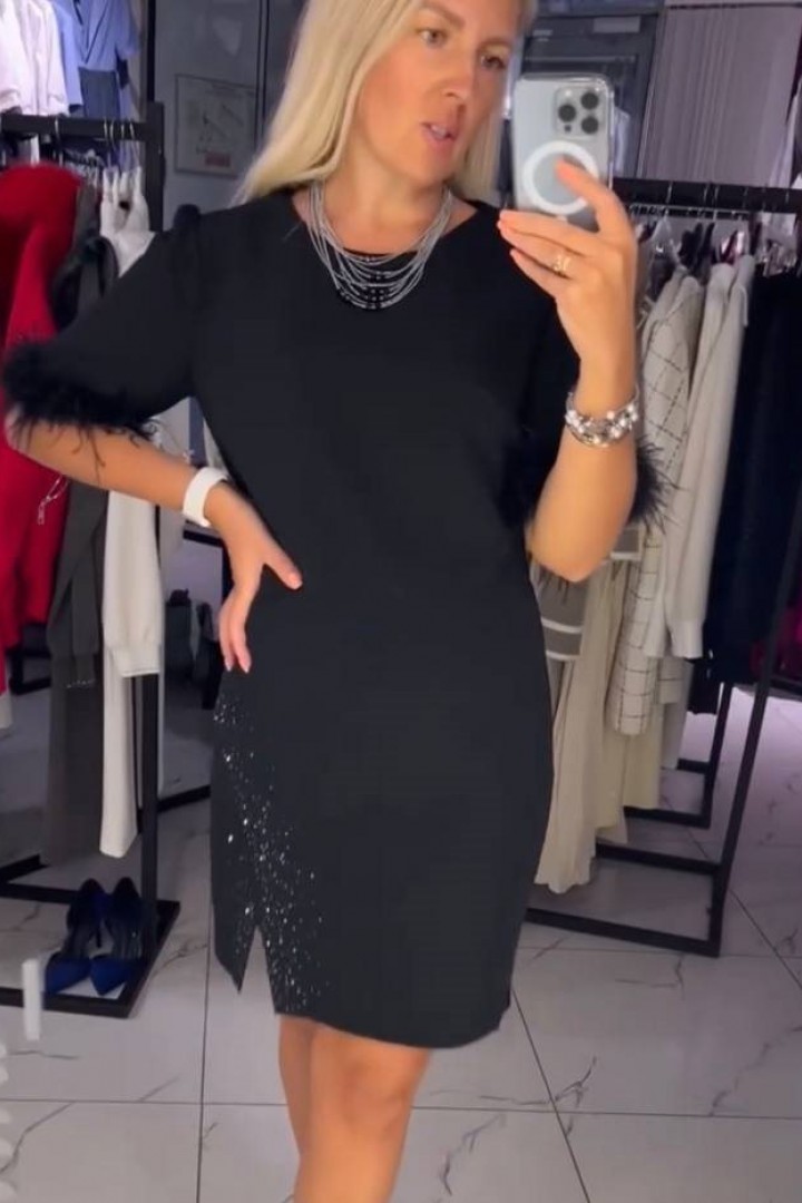 Черное платье с перьями LOU-1315A950