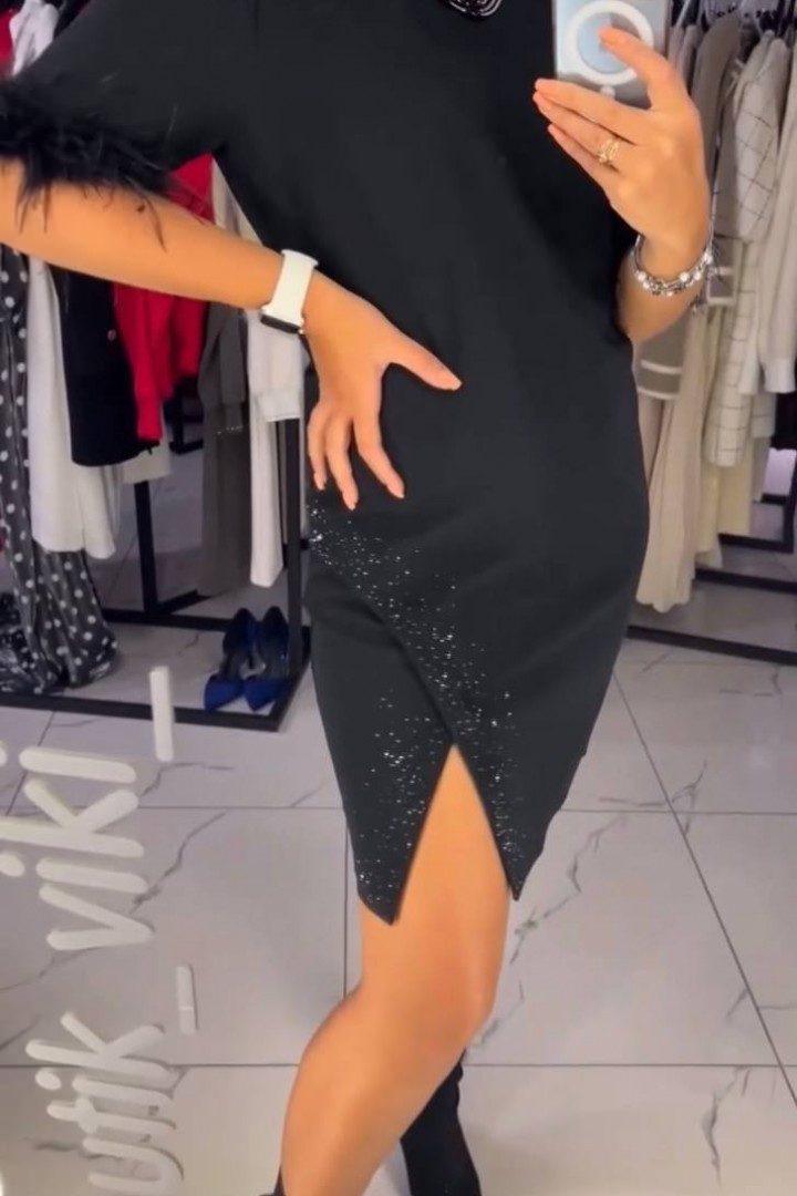 Черное платье с перьями LOU-1315A950