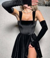 Бархатное платье с перчатками MOK-9153A550