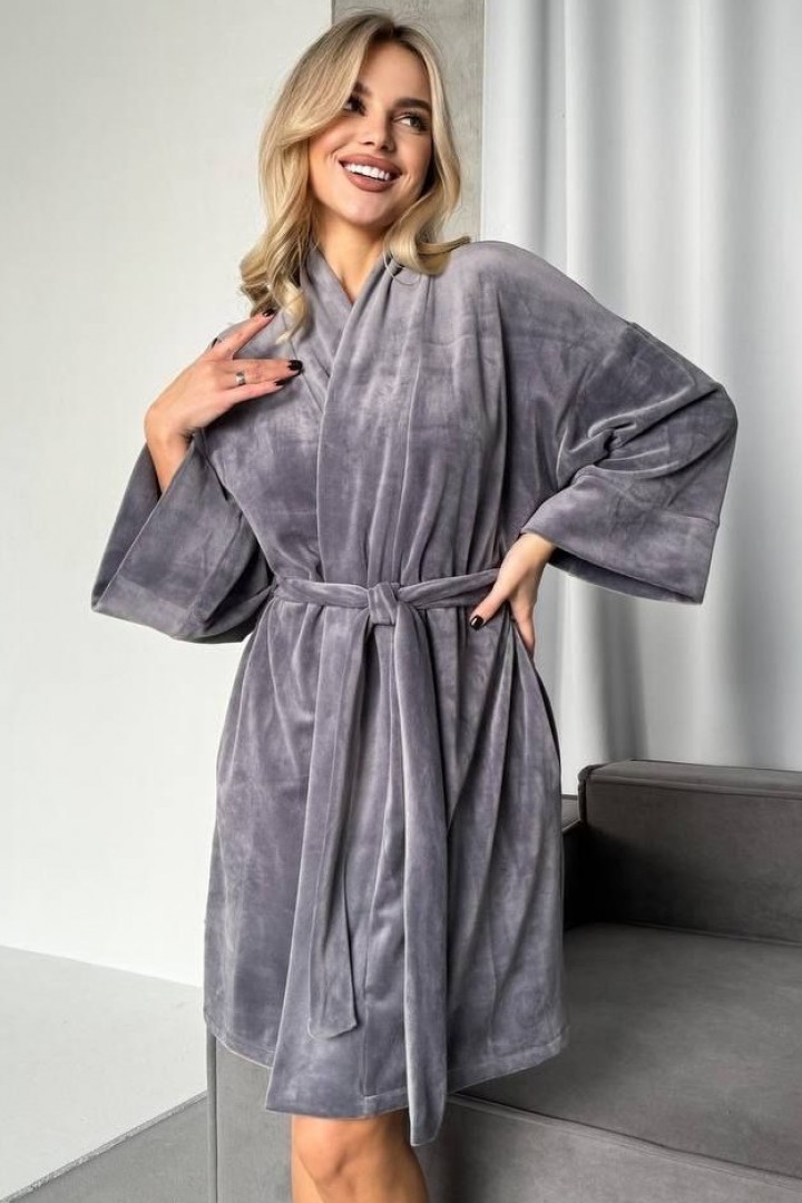 Халат велюровый DG-p15515A480