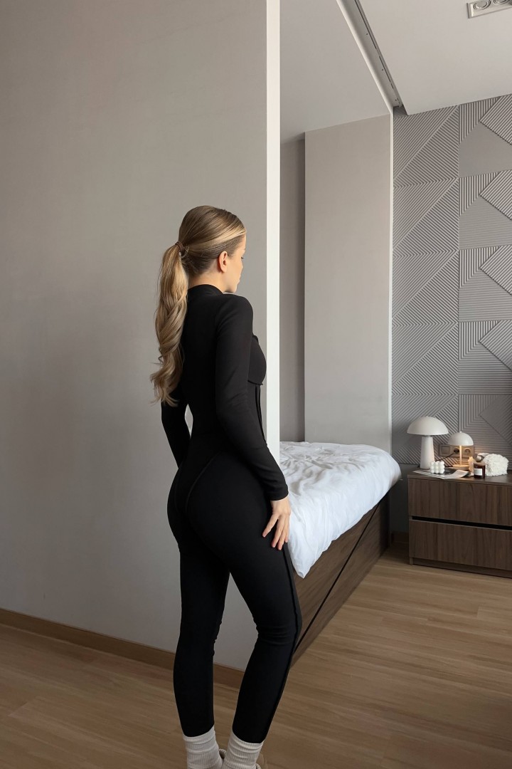 Комбинезон с акцентными швами MOK-642A500