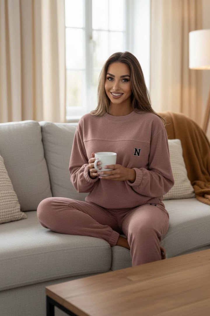 Велюрова піжама DG-d75A550