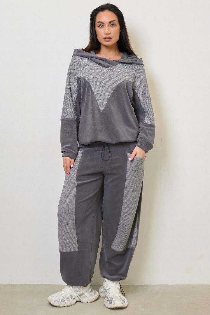 Костюм для прогулок женский  IS-231A1000