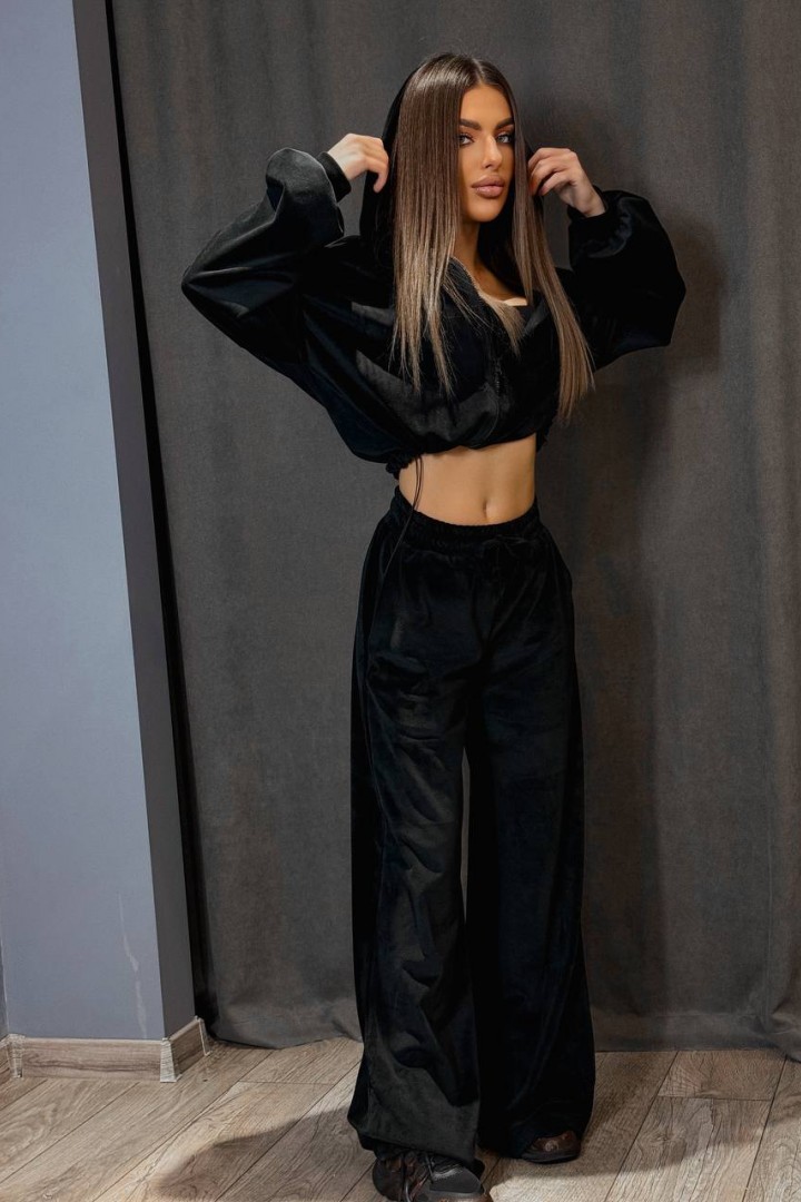 Велюровый костюм FAV-M513A680