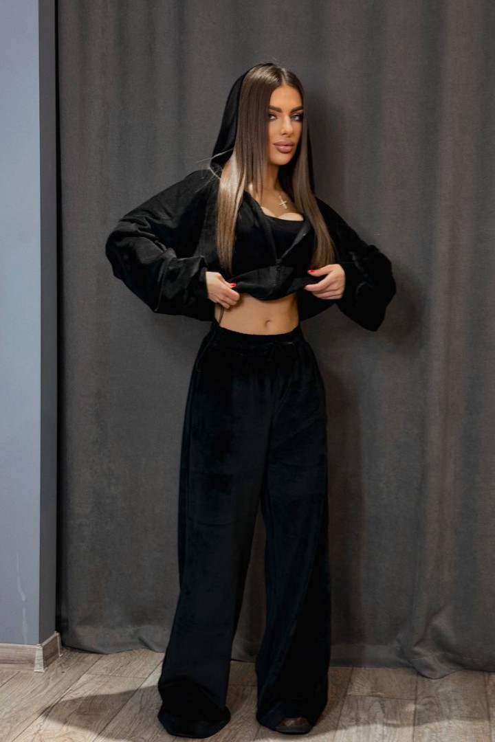 Велюровый костюм FAV-M513A680