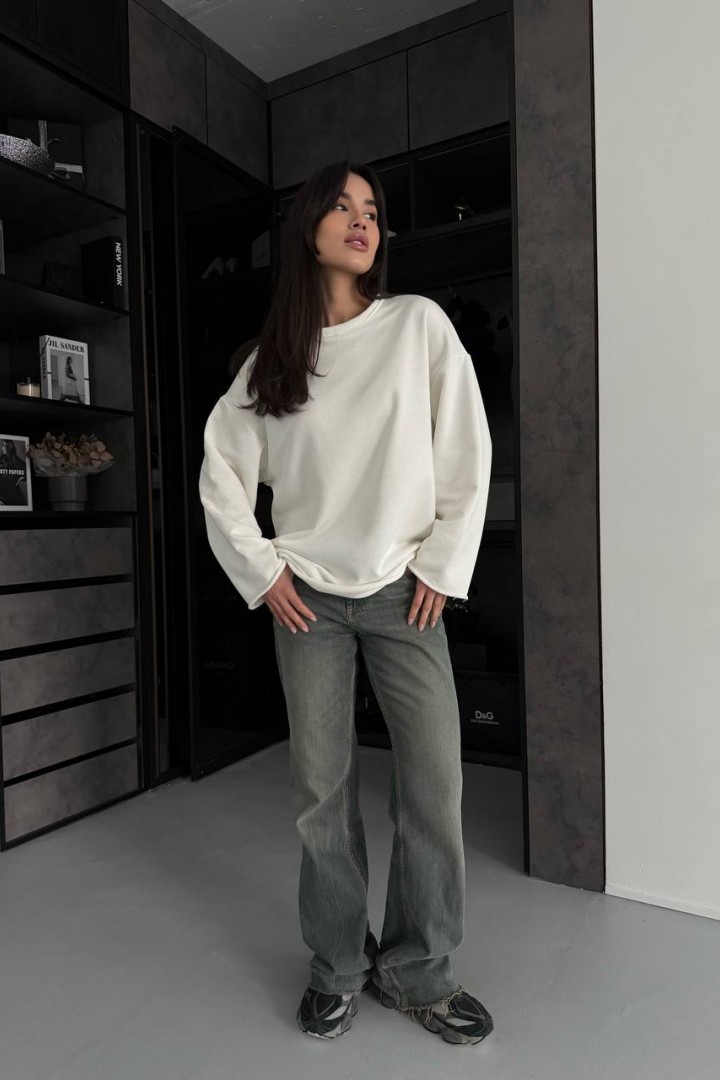 Свободный лонгслив GIL-034A510