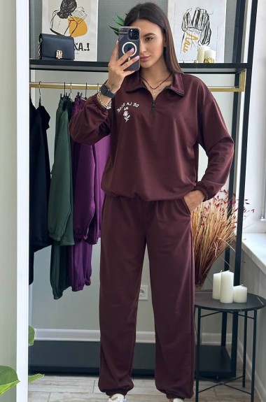 Легкий спортивный костюм женский EST-5919A590 Легкий спортивный костюм женский EST-5919A590