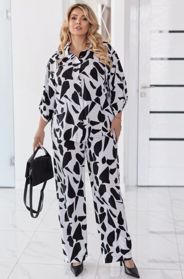 Элегантный брючный костюм VOJ-1035A650