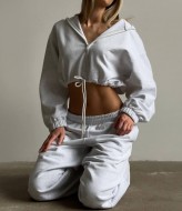 Костюм с укороченной кофтой  DMP-R1201A470