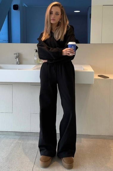 Костюм с укороченной кофтой  DMP-R1201A470