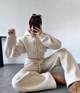 Спортивный костюм с короткой кофтой DMP-R1577A520