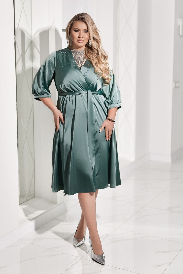 Нарядное платье со стразами VOJ-1062A650