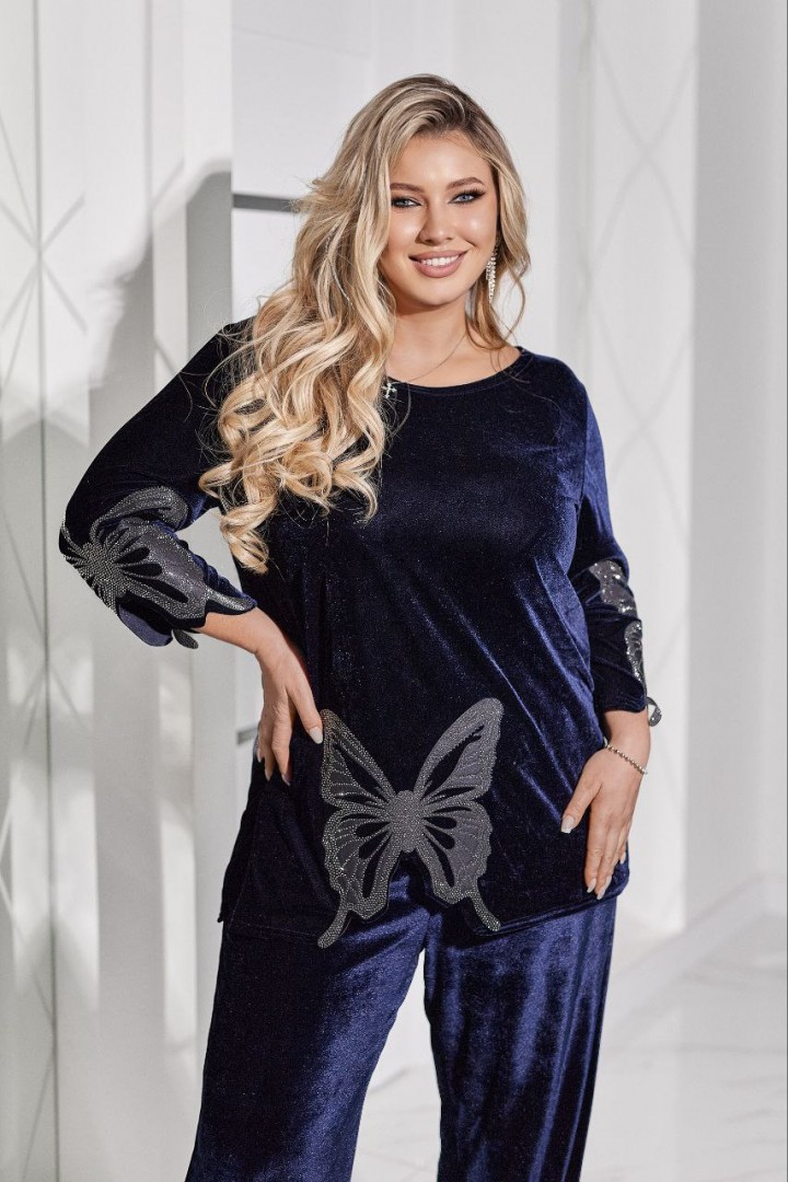 Шикарный велюровый костюм VOJ-1061A850