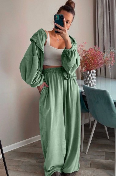 Велюровий костюм DMP-R1661A600 Велюровий костюм DMP-R1661A600