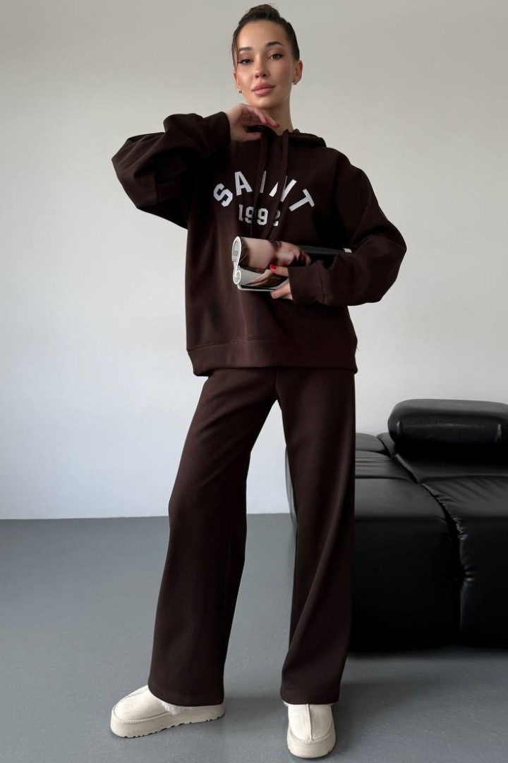 Костюм з вишивкою DMP-R1901A1100