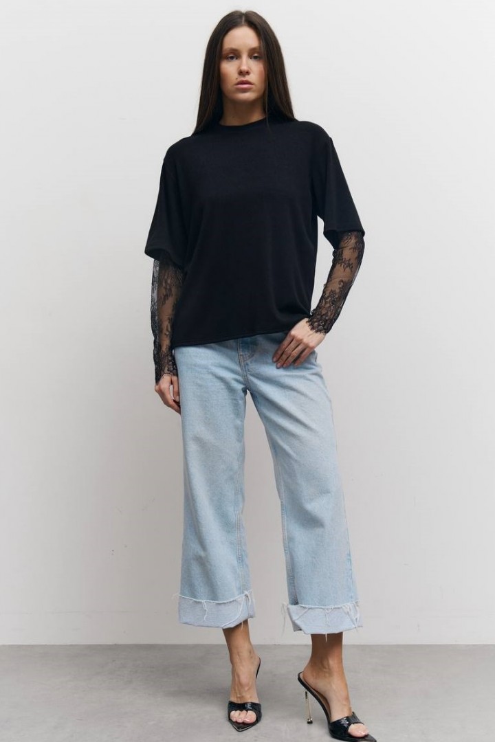 Футболка с гипюровыми рукавами LILO-414A700