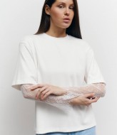 Футболка с гипюровыми рукавами LILO-414A700