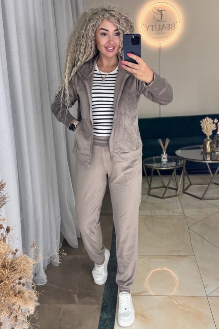 Велюровый костюм SC-6047A490