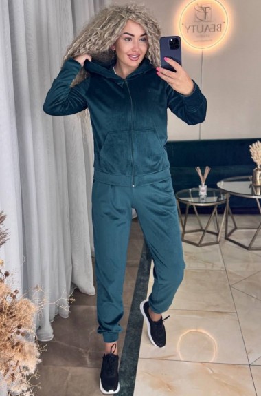 Велюровый костюм SC-6047A490 Велюровый костюм SC-6047A490