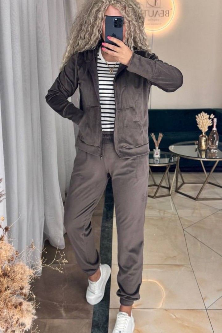 Велюровый костюм SC-6047A490