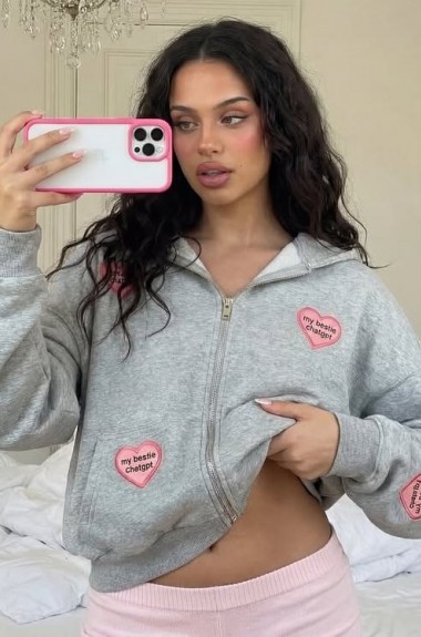 Стильное худи с накатом LUC-1203A369