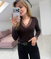 Лонгслив с кружевом KG-135A340