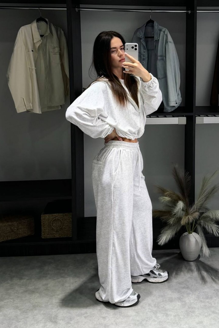 Укороченное худи и свободные штаны LK-374A750