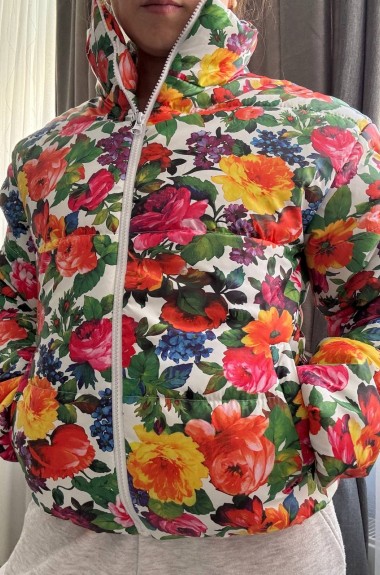 Яркая демисезонная куртка VMS-0150A690