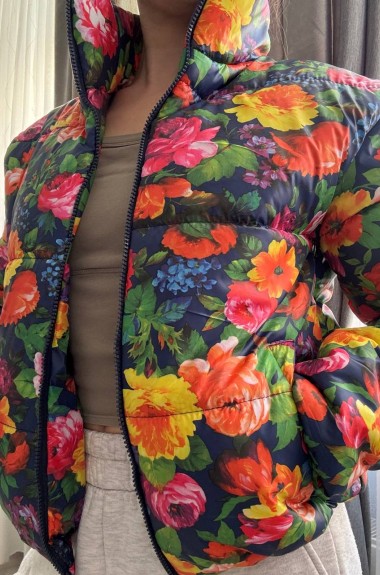 Яркая демисезонная куртка VMS-0150A690