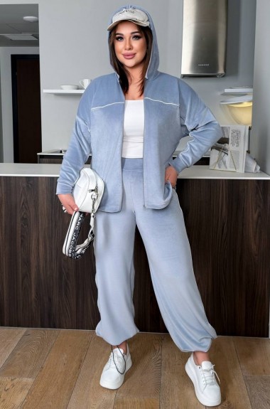 Велюрвый костюм декорированный кантом DV-AR5512A760