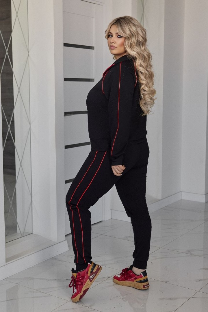 Спортивный костюм с кантиками VOJ-347A700