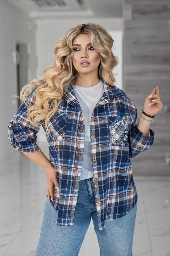 Рубашка свободного кроя со стразами VOJ-1072A550