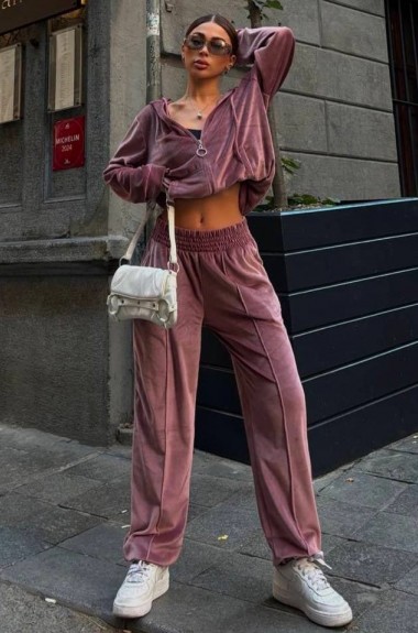 Велюровий спортивний костюм DMP-A7121A520