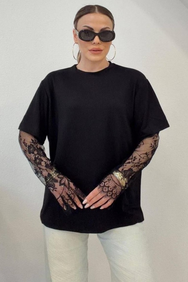 Стильна футболка з мереживними рукавами DAD-252A450