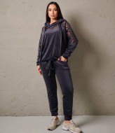 Красивый костюм IS-175A1200