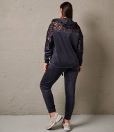 Красивый костюм IS-175A1200