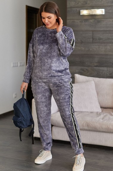 Велюровый костюм с лампасами VOJ-306A800 Велюровый костюм с лампасами VOJ-306A800