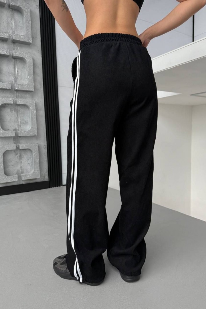 Вельветовые брюки с лампасами SNV-10131A300