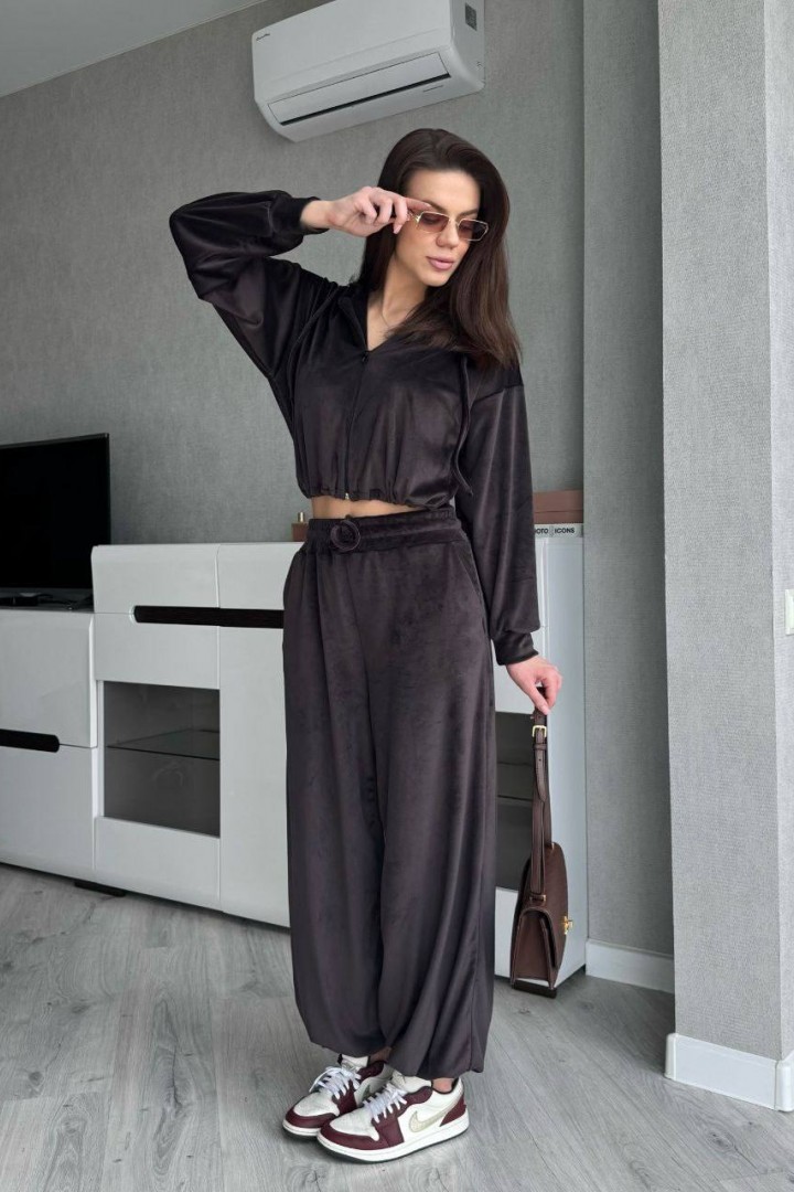 Велюровий костюм з укороченим худі MIK-2498A630