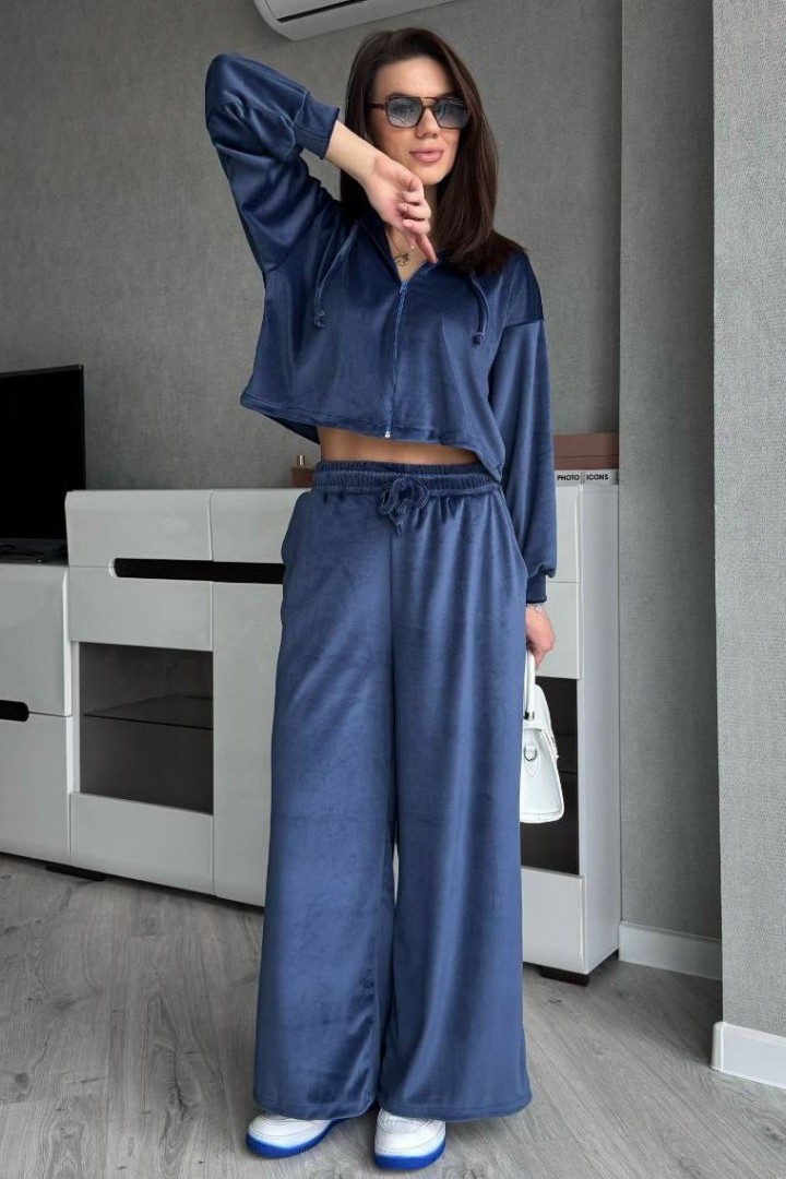 Велюровий костюм з укороченим худі MIK-2498A630