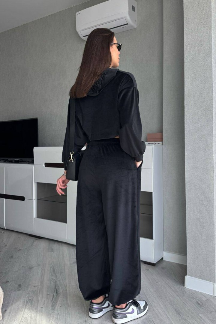 Велюровий костюм з укороченим худі MIK-2498A630